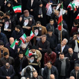 Cifra de muertos en Irán por protestas es de al menos 143: Amnistía