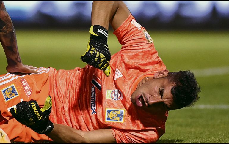 Nahuel Guzmán sufrió su lesión muscular en el último minuto del enfrentamiento del domingo ante el equipo de Juárez. IMAGO7