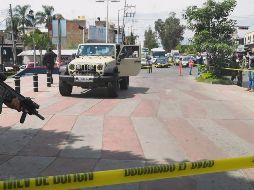 En agosto pasado, un juez de Chapala fue agredido a balazos cuando conducía su vehículo. Sobrevivió a la agresión. ESPECIAL