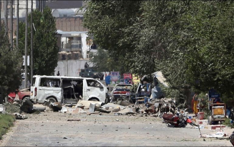 La detonación de explosivos colocados en carreteras se ha convertido en una táctica usada por los talibanes. AP/ARCHIVO