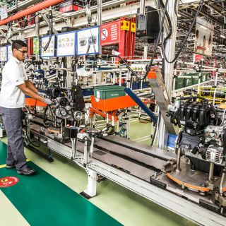 Exportaciones retroceden en octubre: Inegi