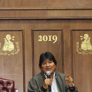 Evo Morales pide ayuda a mexicanos para su manutención