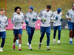 LA APLANADORA BÁVARA. Los jugadores del Bayern durante la práctica de ayer en Munich. Mañana reciben al Bayer Leverkusen. TWITTER / @FCBayernES