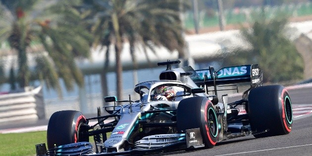 Lewis Hamilton logra la ''pole'' en Abu Dhabi