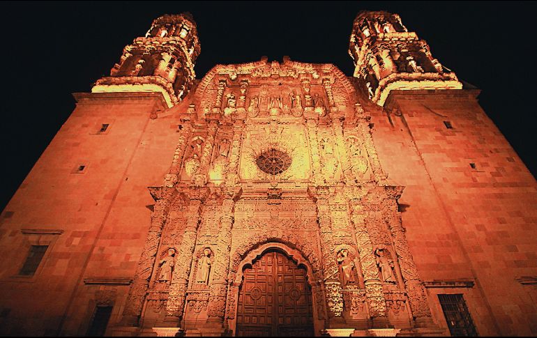 Catedral de Zacatecas. Una de las estampas más bellas de la ciudad. En su interior, el retablo mayor es una espectacular obra del artista Javier Marín. EL INFORMADOR / F. González
