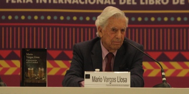 Celebran medio siglo de "Conversaci&oacute;n en La Catedral"