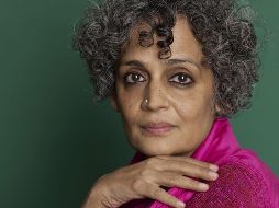 Arundhati Roy. Escribió el libro “El dios de las pequeñas cosas”. ESPECIAL