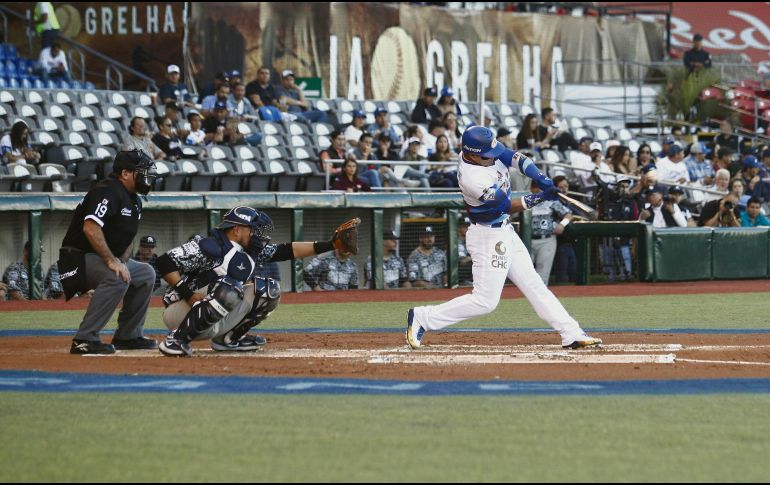 La novena de Jalisco venció a los regiomontanos por segundo juego seguido en casa. EL INFORMADOR / A. Camacho