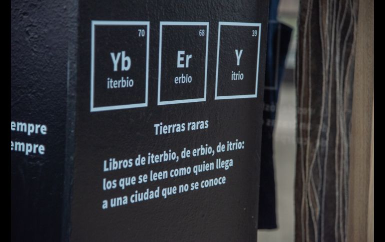 A 150 años del surgimiento de la Tabla Periódica, la FIL Guadalajara dedicó un espacio para conmemorar la tabla periódica de los elementos químicos. L. LEÓN / MAR ADENTRO