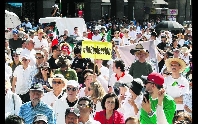 En la Perla Tapatía se sumaron a las marchas en contra del Gobierno de AMLO. EL INFORMADOR / A. Camacho