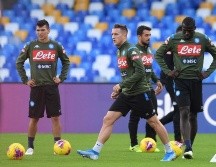 Tras su derrota ante el Bolonia, el equipo del mexicano Hirving Lozano es séptimo en la clasificación de la Serie A, a ocho puntos del cuarto puesto, que otorga billete a la Champions. TWITTER / @sscnapoliES