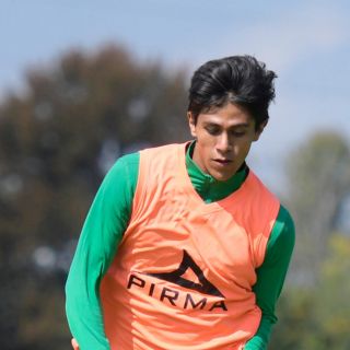 Chivas se quedaría por un tiempo sin José Juan Macías