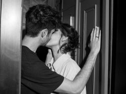 Natasha y Yago comenzaron su relación hace diez años, primero como amigos y ahora como novios. INSTAGRAM / @natdupeyron