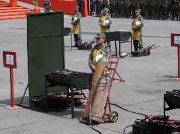 De las cuatro mil 562 armas de fuego en la Ciudad, de las cuales tres mil 563 son armas cortas, 736 armas largas y 263 granadas; además de 911 mil 338 cartuchos, siete mil 417 estopines y seis cartuchos de dinamita. NTX/ ARCHIVO