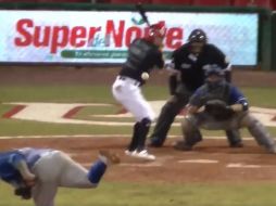 Alejandro González impulsó a Jorge Flores para ponerle fin al juego. FACEBOOK/OficialMayosBeisbol