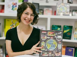 Rachel Ignotofsky. La ilustradora busca exponer temáticas trascendentales de la manera más sencilla. EL INFORMADOR/G. Gallo