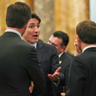 Trump cancela rueda de prensa y llama a Trudeau "dos caras"