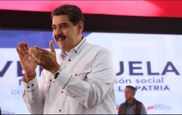 Fotografía cedida por la oficina de Prensa del Palacio de Miraflores donde se observa al presidente Nicolás Maduro participar en un acto de Gobierno, en Caracas. EFE/Presidencia