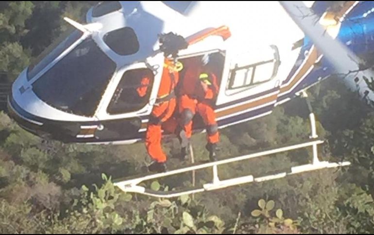 Personal de seguridad informó que las dos personas se encontraban en buen estado de salud. ESPECIAL/ Protección Civil Jalisco