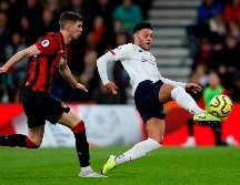 El vigente campeón de Europa venció con los goles de Alex Oxlade-Chamberlain (D), del guineano Naby Keita y del egipcio Mohamed Salah. AFP / A. Dennis