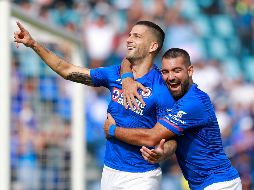 Tanto Edgar Méndez como Martín Cauteruccio podrían estar viviendo sus últimos días como jugadores de Cruz Azul. Imago7 / ARCHIVO