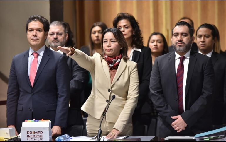 Mercedes Santoyo compareció ante el Congreso local para la Glosa del Primer Informe de laborales del gobernador Cuitláhuac García Jiménez. TWITTER/@LegisVer