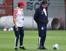 Aunque los rojiblancos se llevaron esa apuesta, decidieron llevar alegría a quienes viven momentos difíciles, en una acción destacable por parte de la directiva, cuerpo técnico y plantilla. IMAGO7