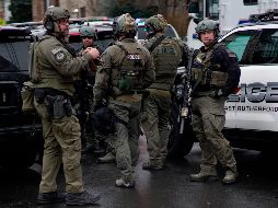 El tiroteo tuvo lugar en un supermercado de Jersey City y se desalojaron los alrededores, incluyendo escuelas y negocios. AP / E. Munoz