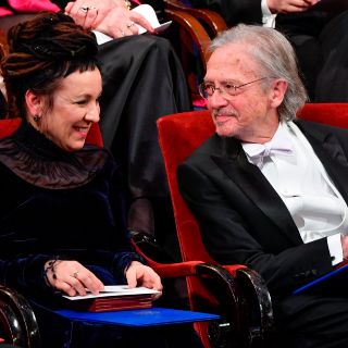 Los claroscuros del Premio Nobel de Literatura