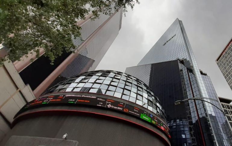 Previo a la última reunión del año de la Fed, los mercados accionarios presentan movimientos mixtos con sesgo positivo. EL INFORMADOR / ARCHIVO