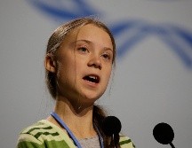 Greta Thunberg se dirige al plenario de la Cumbre Climática en Madrid, en el segundo día de negociaciones de alto nivel. EFE/ J.J. Guillén