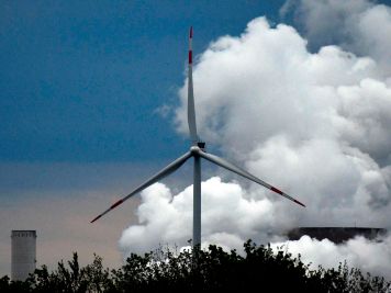 Centran plan de desarrollo en atracción de inversiones y proyectos de energía