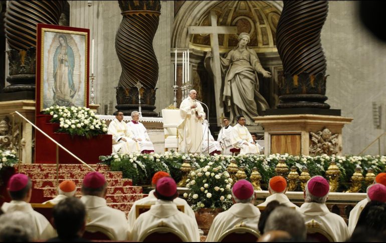 La homilía de este jueves fue pronunciada en español por el Papa, quien mantiene la tradición de celebrar a la Virgen de Guadalupe en el Vaticano. AP/G. Borgia