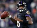 Lamar Jackson se perfila para ser el Jugador Más Valioso de la temporada. Ante Jets, lanzó cinco pases de anotación. AFP/S. Taetsch