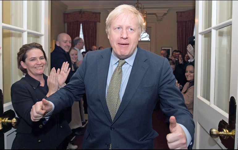 El Partido Conservador del primer ministro británico Boris Johnson alcanzó la mayoría absoluta en las elecciones generales celebradas el jueves en el Reino Unido. AFP / S. Rousseau