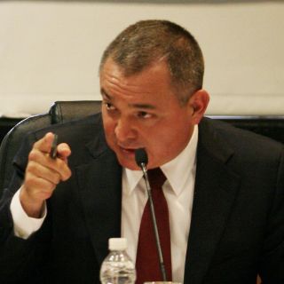 La UIF investiga a cinco exfuncionarios ligados a García Luna