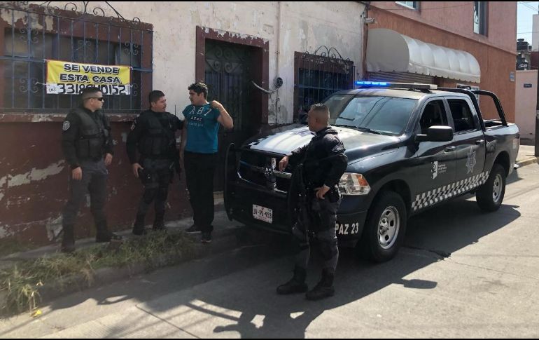 Investigan a policías tapatíos por supuesta agresión en colonia Del Fresno