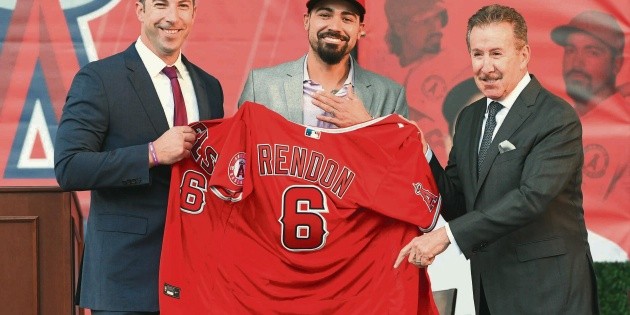 Los Angelinos presentan a Anthony Rend&oacute;n