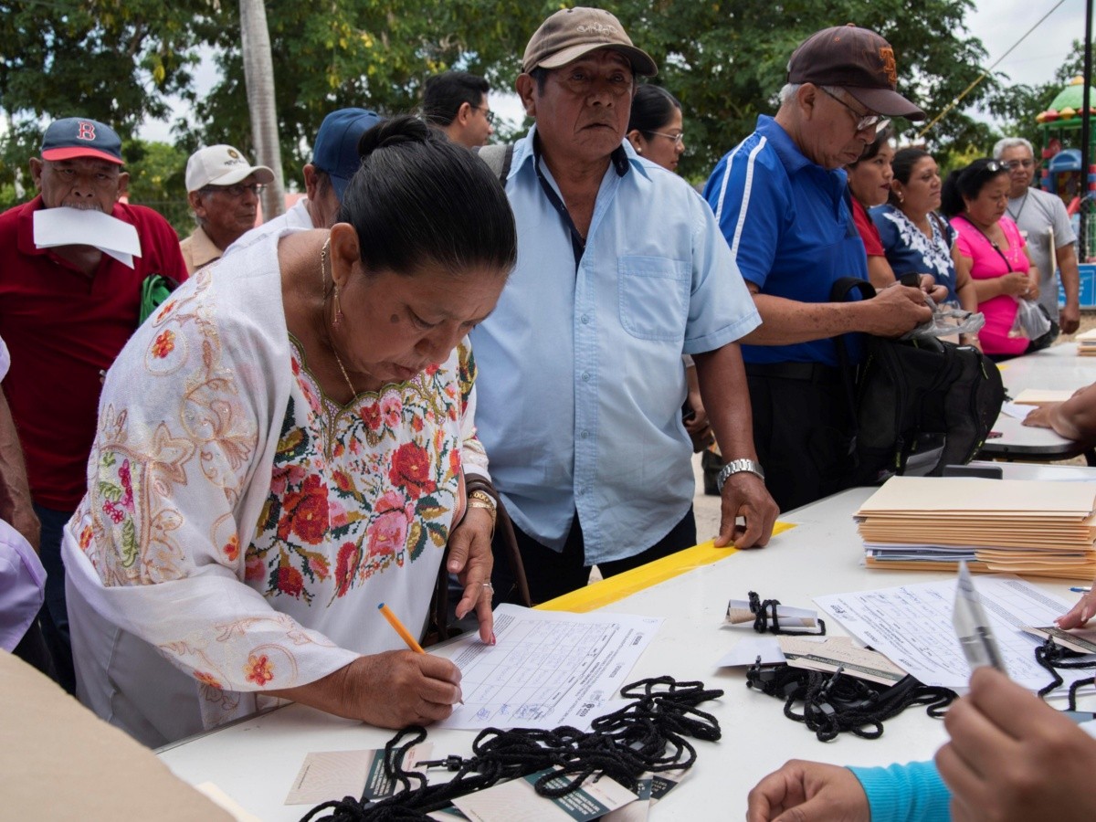  Realizan consulta ciudadana sobre el Tren Maya