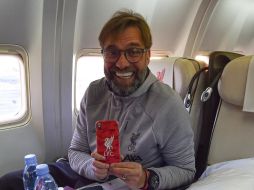 El técnico alemán encabezó el viaje de su equipo para afrontar las Semifinales del Mundial de Clubes, en las que enfrentará a Rayados. TWITTER/@lfc