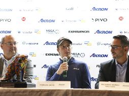 El tapatío (centro) encabezó la presentación del certamen, y habló un poco de su carrera. EL INFORMADOR/A. Camacho