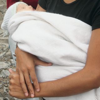 Una niña se convierte en mamá cada día