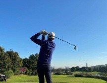 Ortiz se mostró complacido de colaborar a una buena causa. TWITTER / @carlosortizGolf