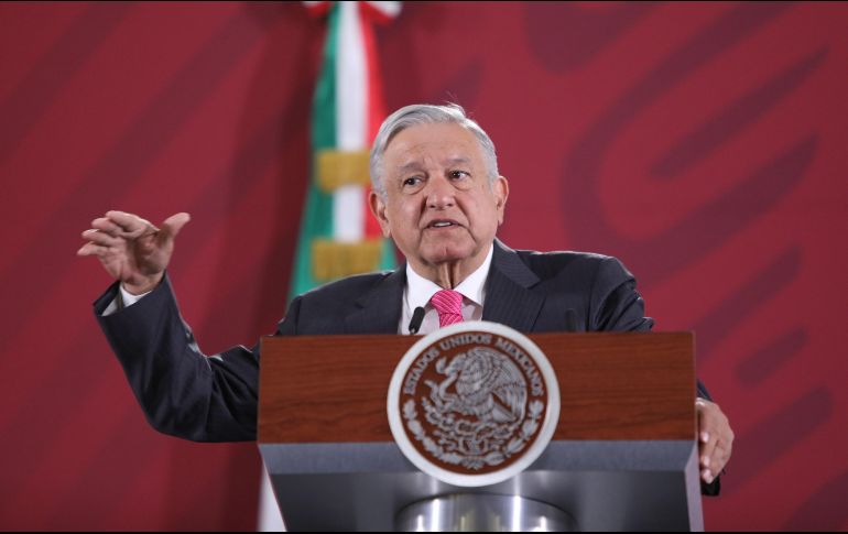 López Obrador critica a los políticos y servidores públicos que acumulan bienes, pero no tienen ideales ni principios. EFE / S. Gutiérrez
