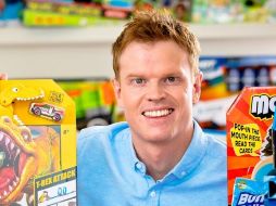 Nick creó el negocio con la ayuda de sus dos hermanos. ESPECIAL/ZURU