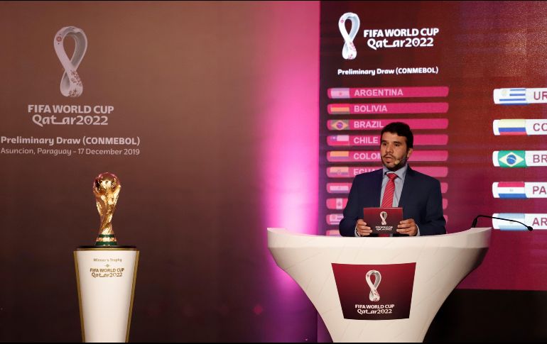 La ciudad de Paraguay fue la sede del sorteo para dar forma a la eliminatoria rumbo a la próxima Copa del Mundo de futbol. EFE/N. Aguilar