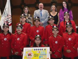 Uno de los objetivos de la Lotería Nacional es reconocer a instituciones, personajes u obras que contribuyan al desarrollo del país. ESPECIAL