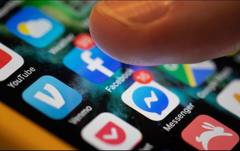 Facebook recoge datos personales de todo tipo de sus más de dos mil millones de usuarios frecuentes. AFP / ARCHIVO