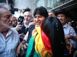 El ex presidente de Bolivia, Evo Morales, al salir de una rueda de prensa en la Ciudad de Buenos Aires. EFE/J. Roncoroni