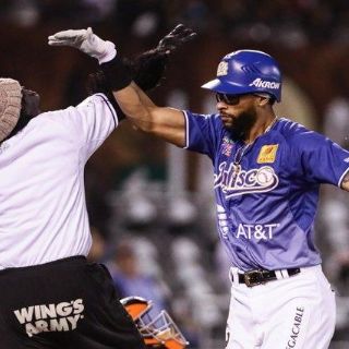 Triunfo con sabor cubano para Charros